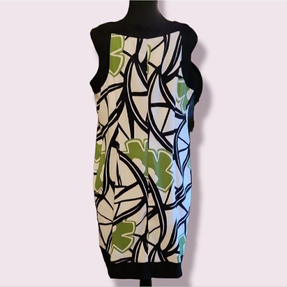 AGB Dress. Sleeveless White Mini Dress with Black & Green Pattern. Size 14 - Picture 4 of 9